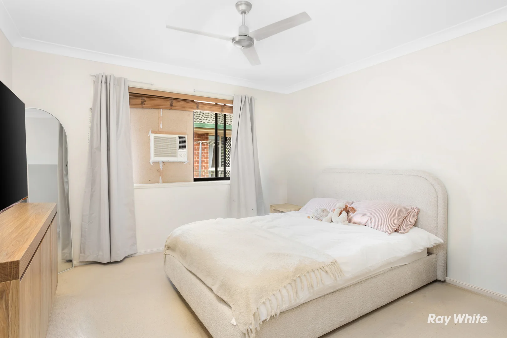 Additional image 12 of 10 Yearsley Grove, Pacific Heights QLD 4703