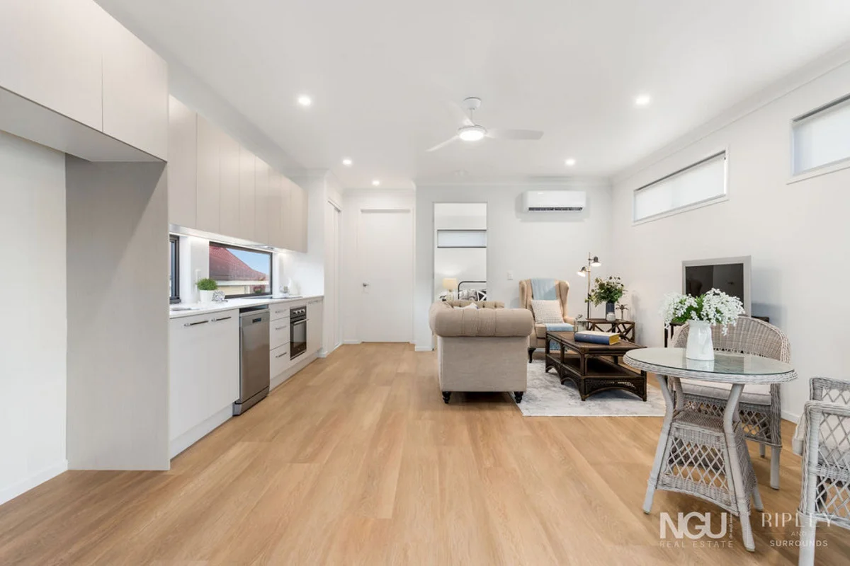 Additional image 24 of 24 Crown Street, Silkstone QLD 4304