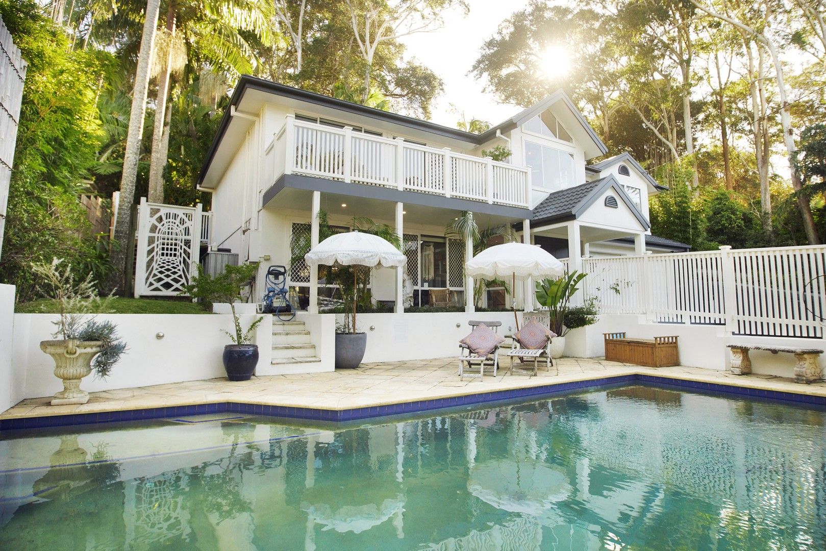 5 bedrooms House in 6 Leeside Road NORTH AVOCA NSW, 2260