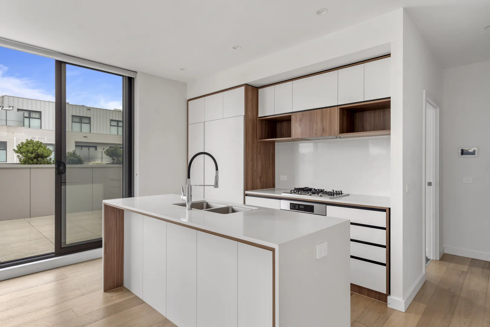 Additional image 8 of 205/27 Bent Street, Bentleigh VIC 3204