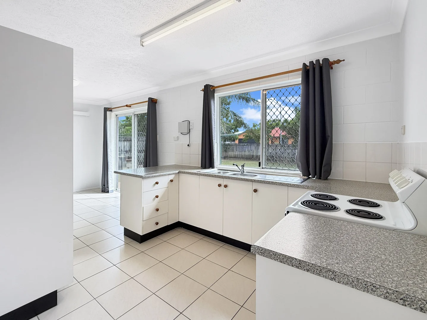 Additional image 4 of 7 Lornsleigh Street, Mount Louisa QLD 4814