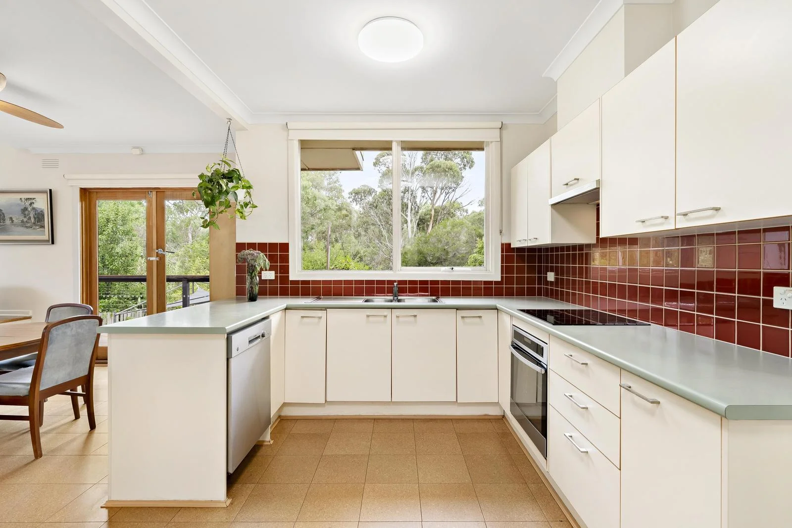Additional image 11 of 10 Pilgrim Court, Rosanna VIC 3084