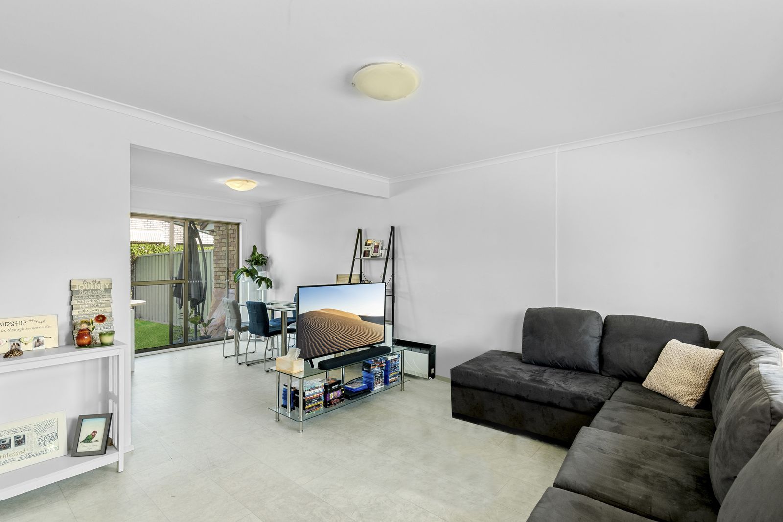 13/19-21 St Kevins Avenue, Benowa QLD 4217, Image 2