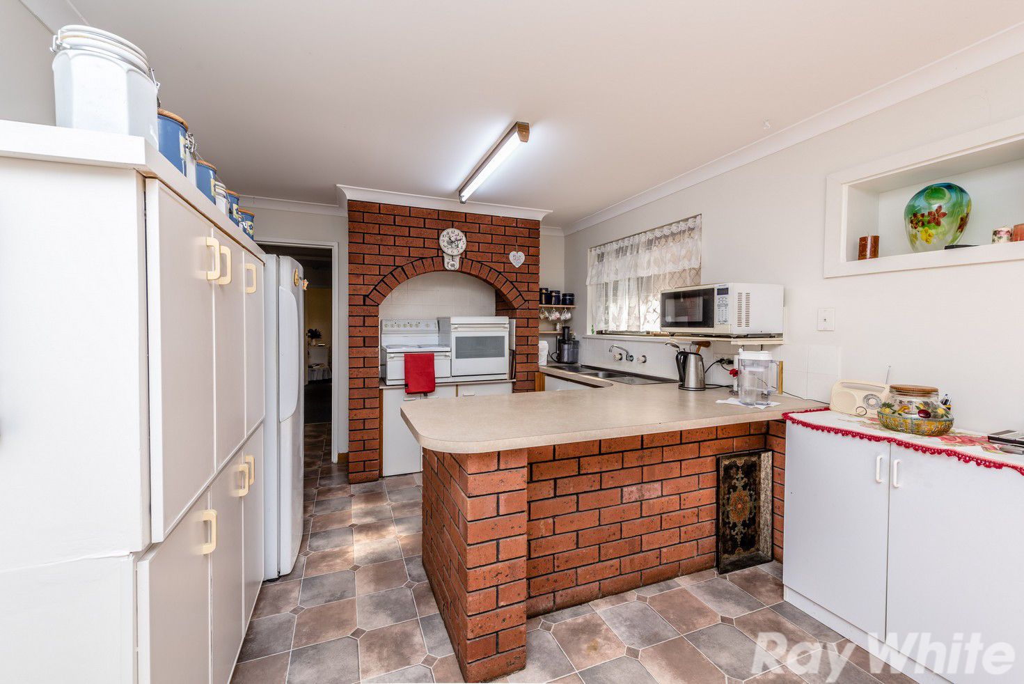 27B Jenner Court, Spalding WA 6530, Image 2