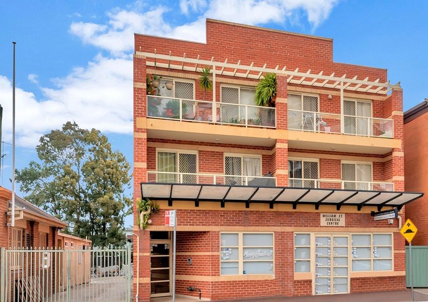 2 bedrooms Apartment / Unit / Flat in 1/5 William Street FAIRFIELD NSW, 2165