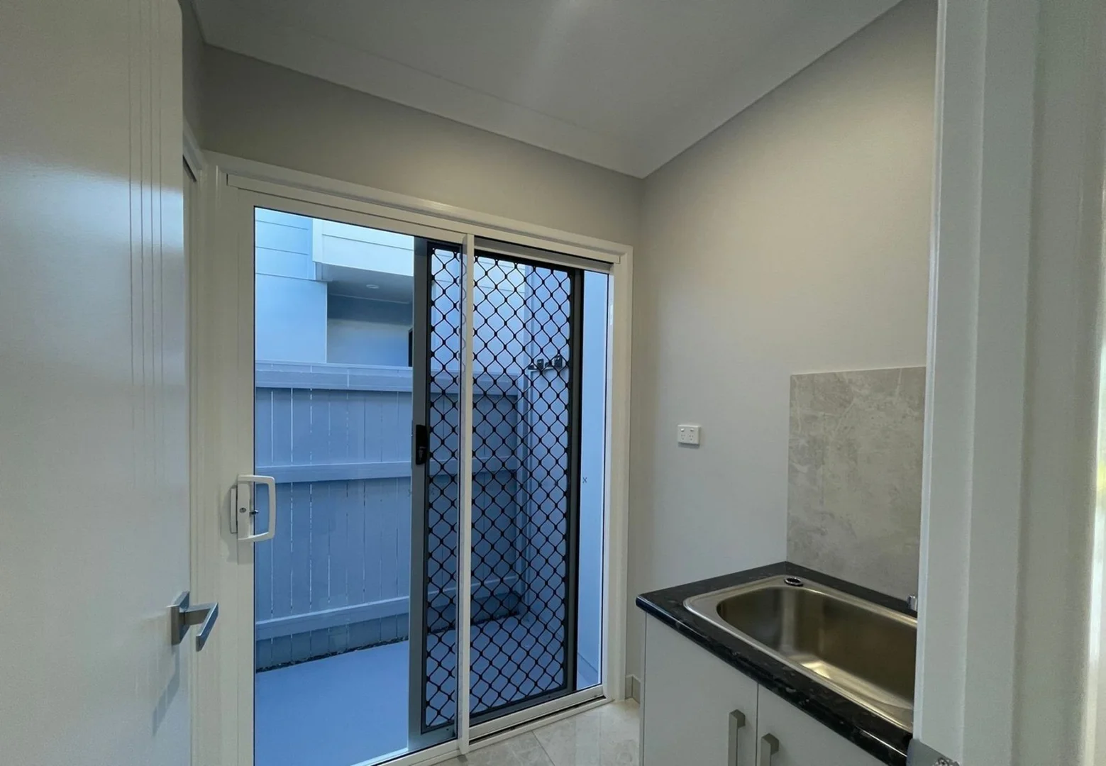 Additional image 9 of 61 Maranark Avenue, Mount Pleasant QLD 4740