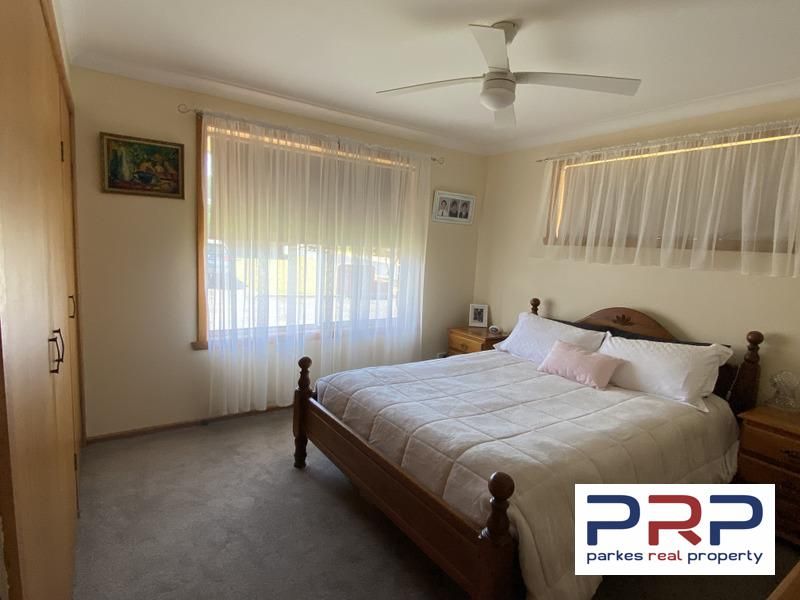 1/1 Lotus Place, Parkes NSW 2870, Image 1