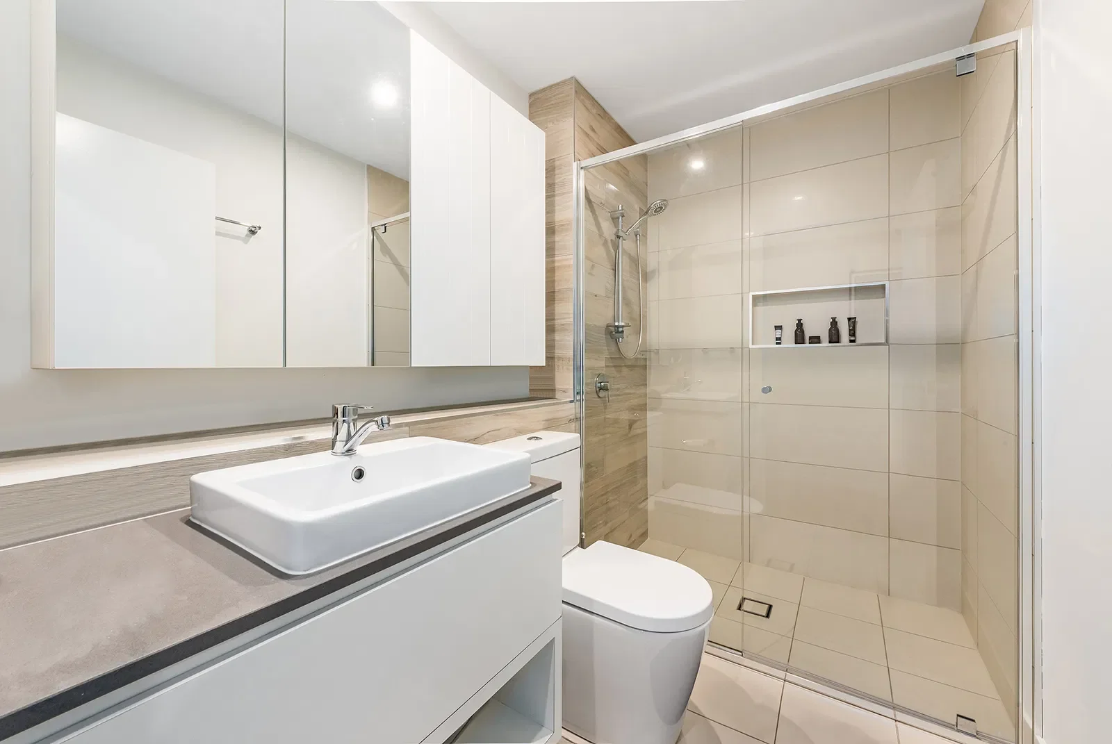 Additional image 8 of 303/18 Hubert Street, Woolloongabba QLD 4102