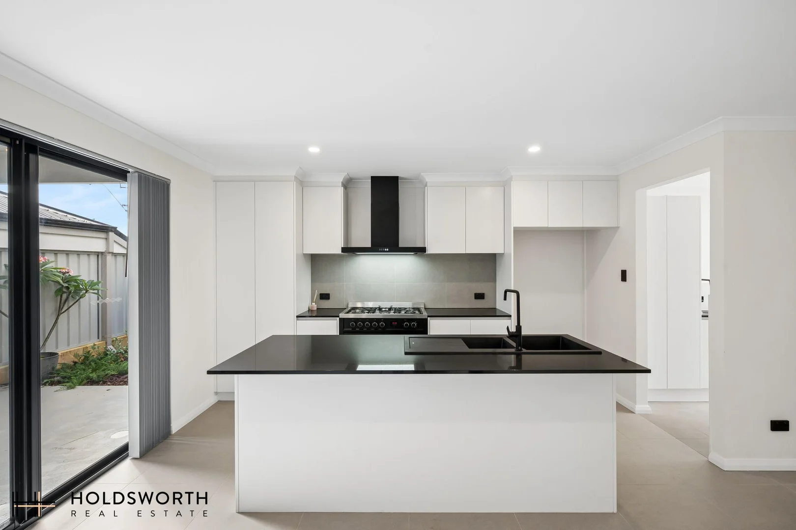 Additional image 5 of 73B Barnes Street, Innaloo WA 6018