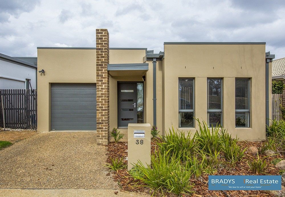 38 Bungle Bungle Crescent, Harrison ACT 2914, Image 0