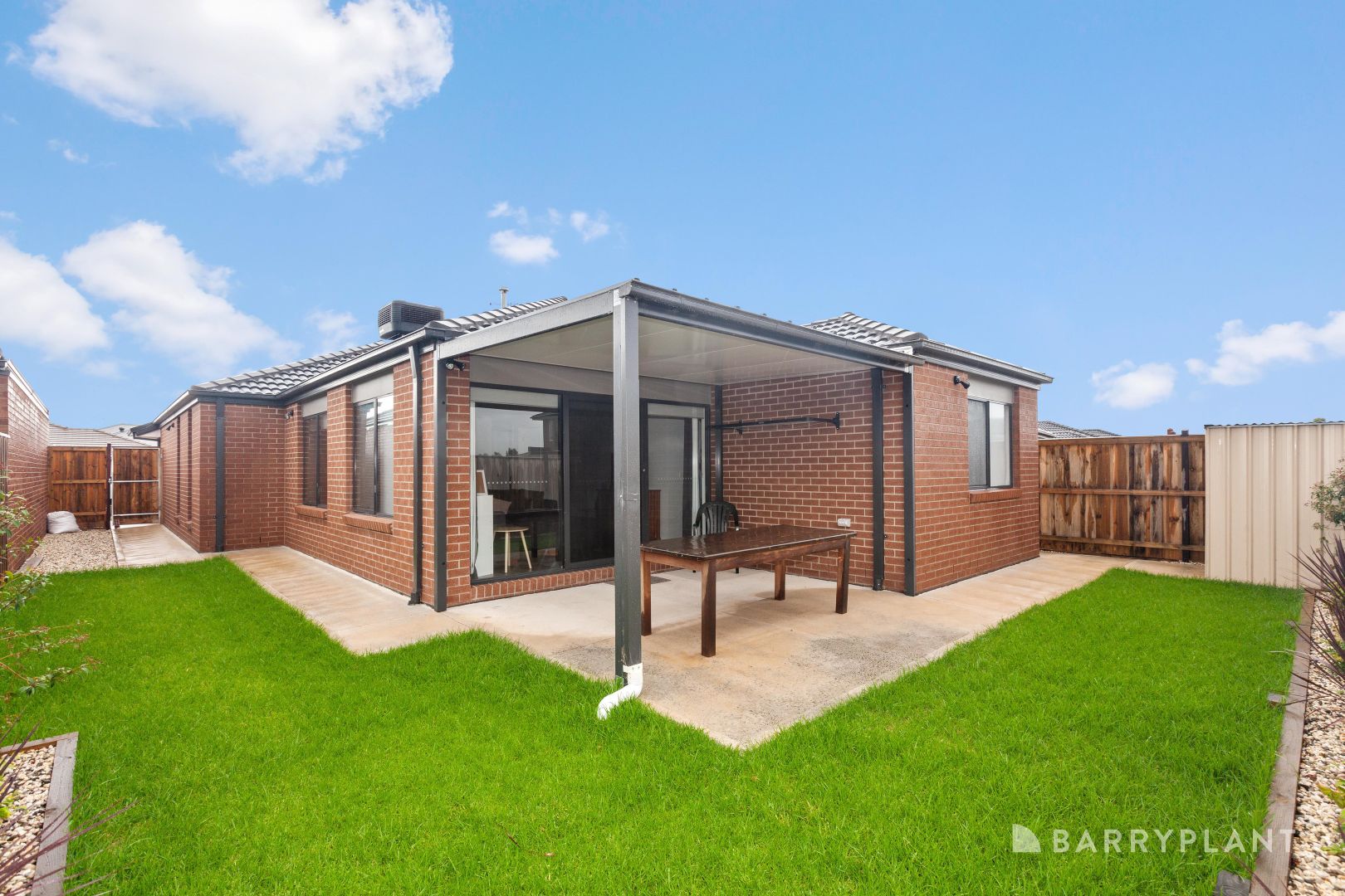 8 Stag Place, Wallan VIC 3756, Image 2