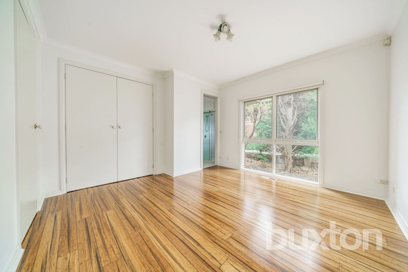 1/26 Renown Street, Burwood VIC 3125, Image 2