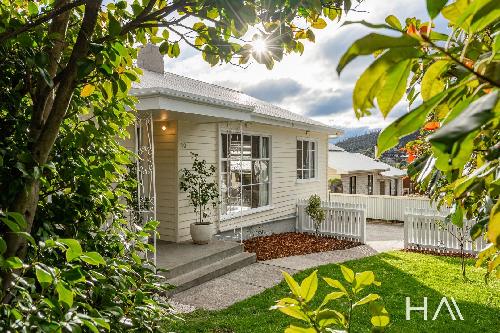 10 Banks Street, Warrane TAS 7018, Image 0