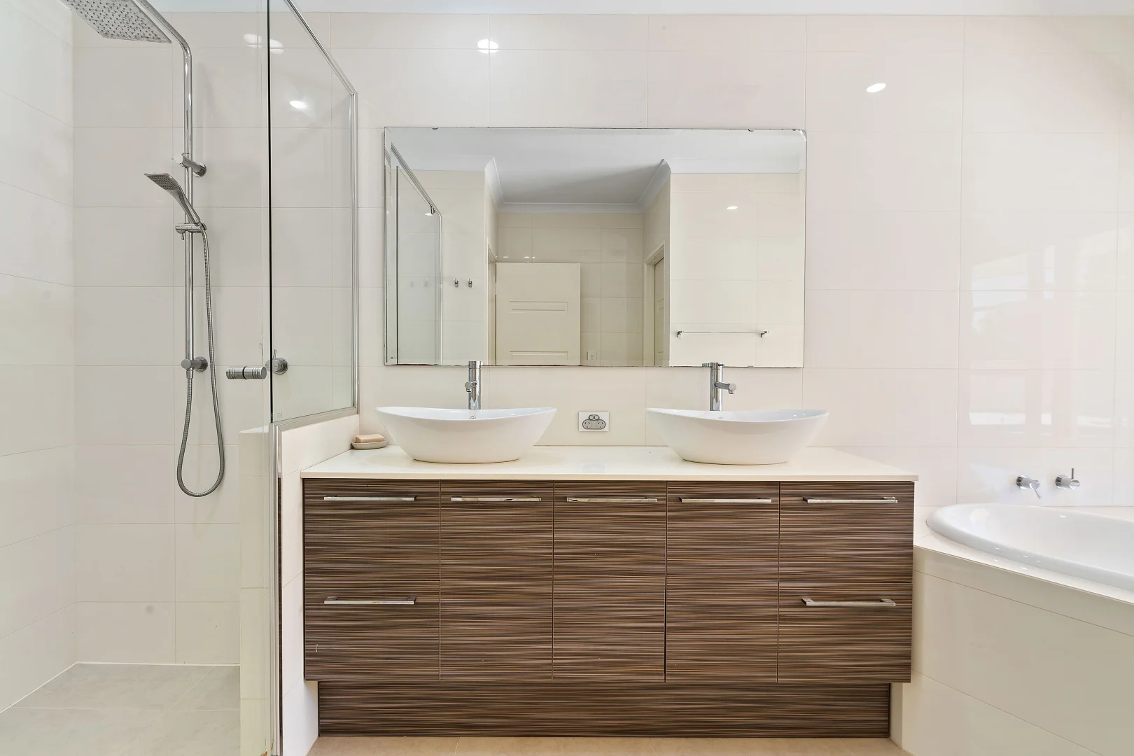 Additional image 14 of 120 Byford Meadows Drive, Oakford WA 6121