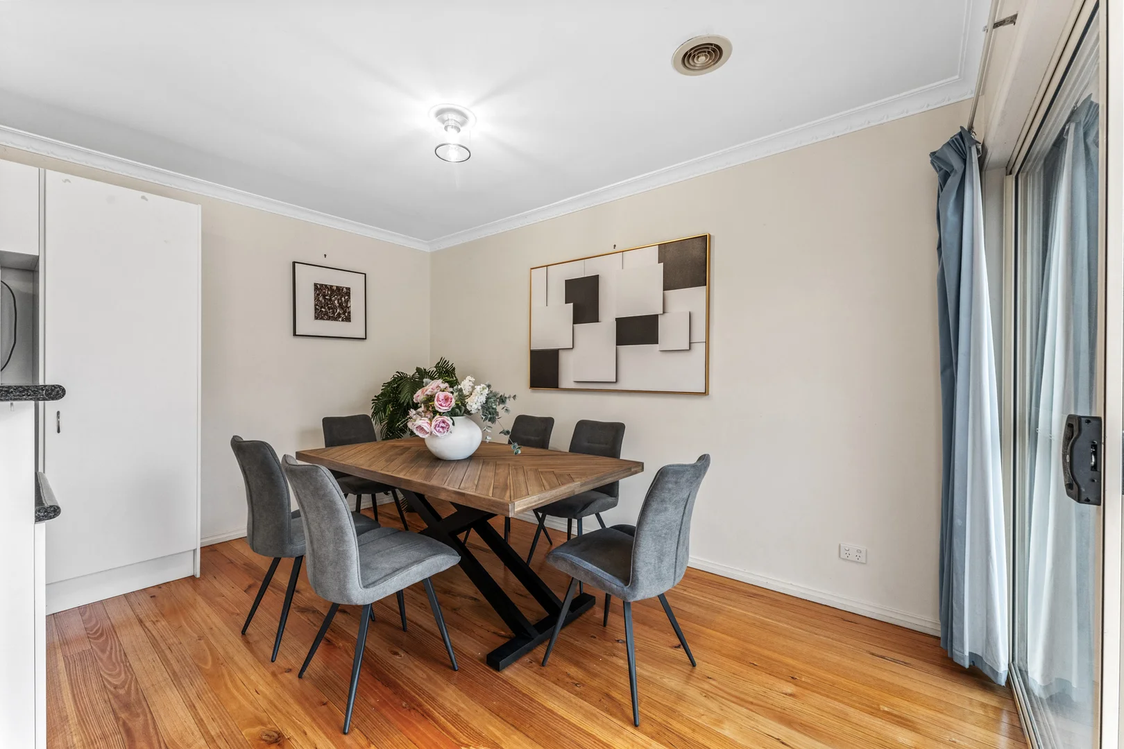 Additional image 5 of 25 Summit Road, Burwood VIC 3125