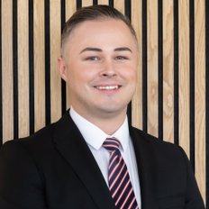 NSW Sotheby's International Realty - Jace Youngberry