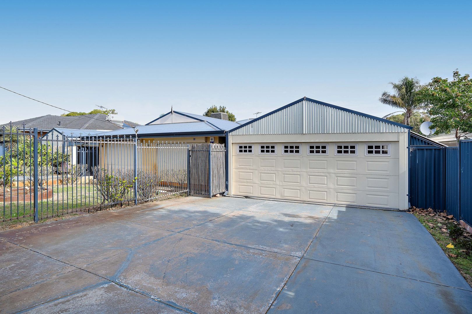 58 Hennessy Avenue, Orelia WA 6167, Image 2