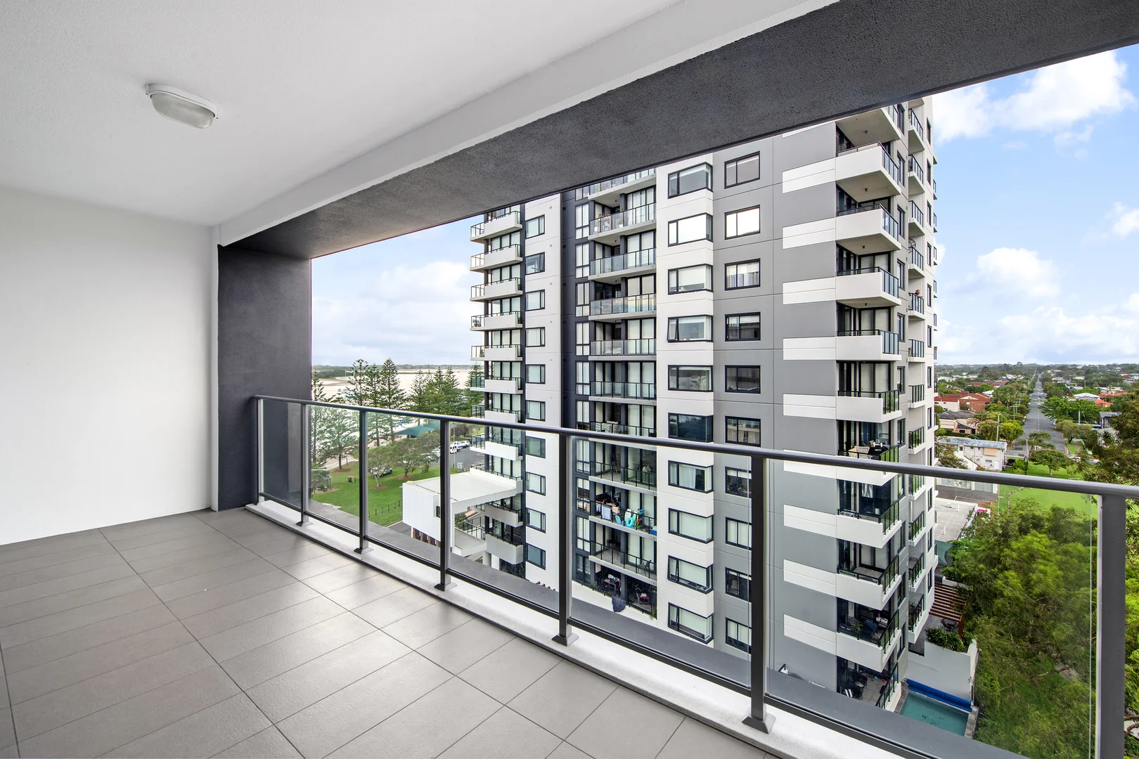 Additional image 4 of 806/378 Marine Parade, Labrador QLD 4215