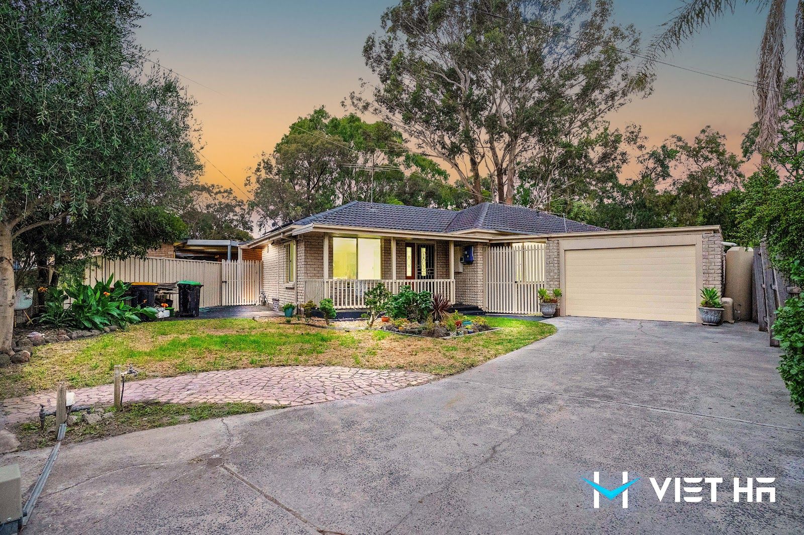 9 Lugarno Court, Keysborough VIC 3173, Image 0