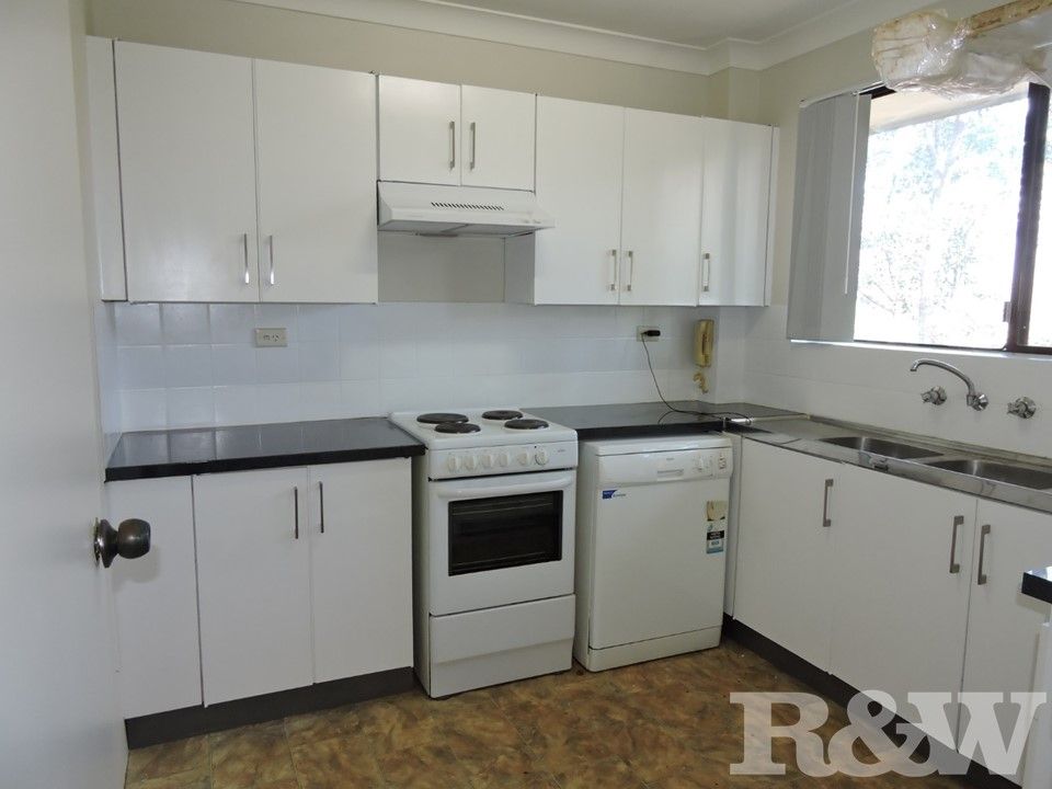 2 bedrooms Apartment / Unit / Flat in 6/3-5 Elizabeth Street PARRAMATTA NSW, 2150