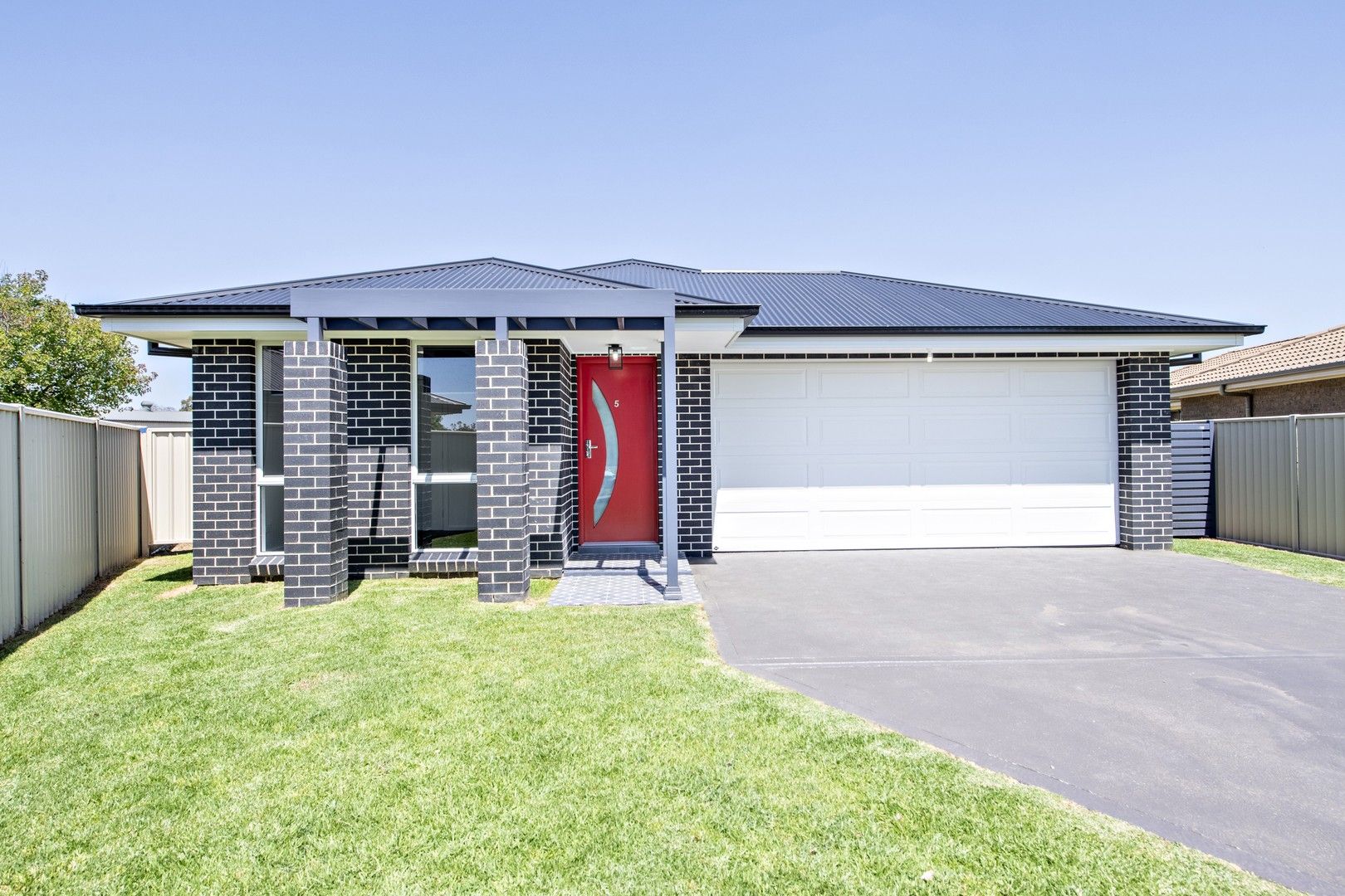 5 Grevillea Place, Wellington NSW 2820, Image 0