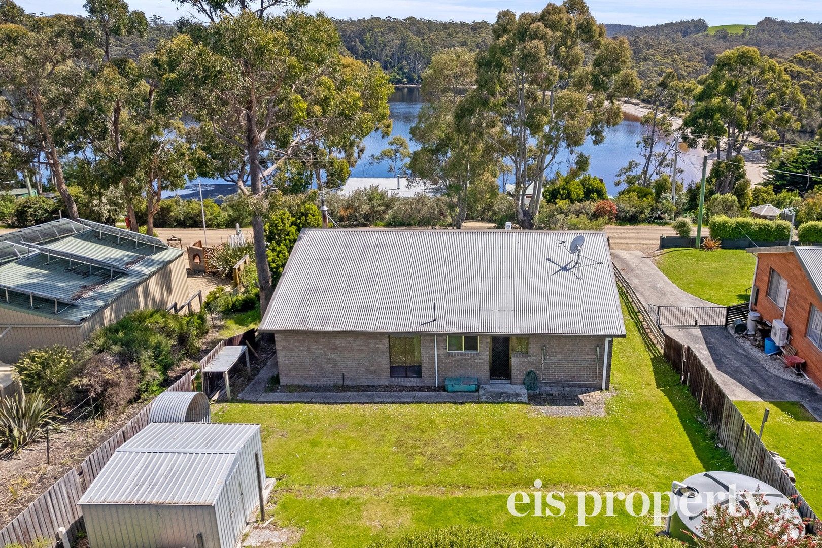 73 Flakemores Road, Eggs And Bacon Bay TAS 7112, Image 0
