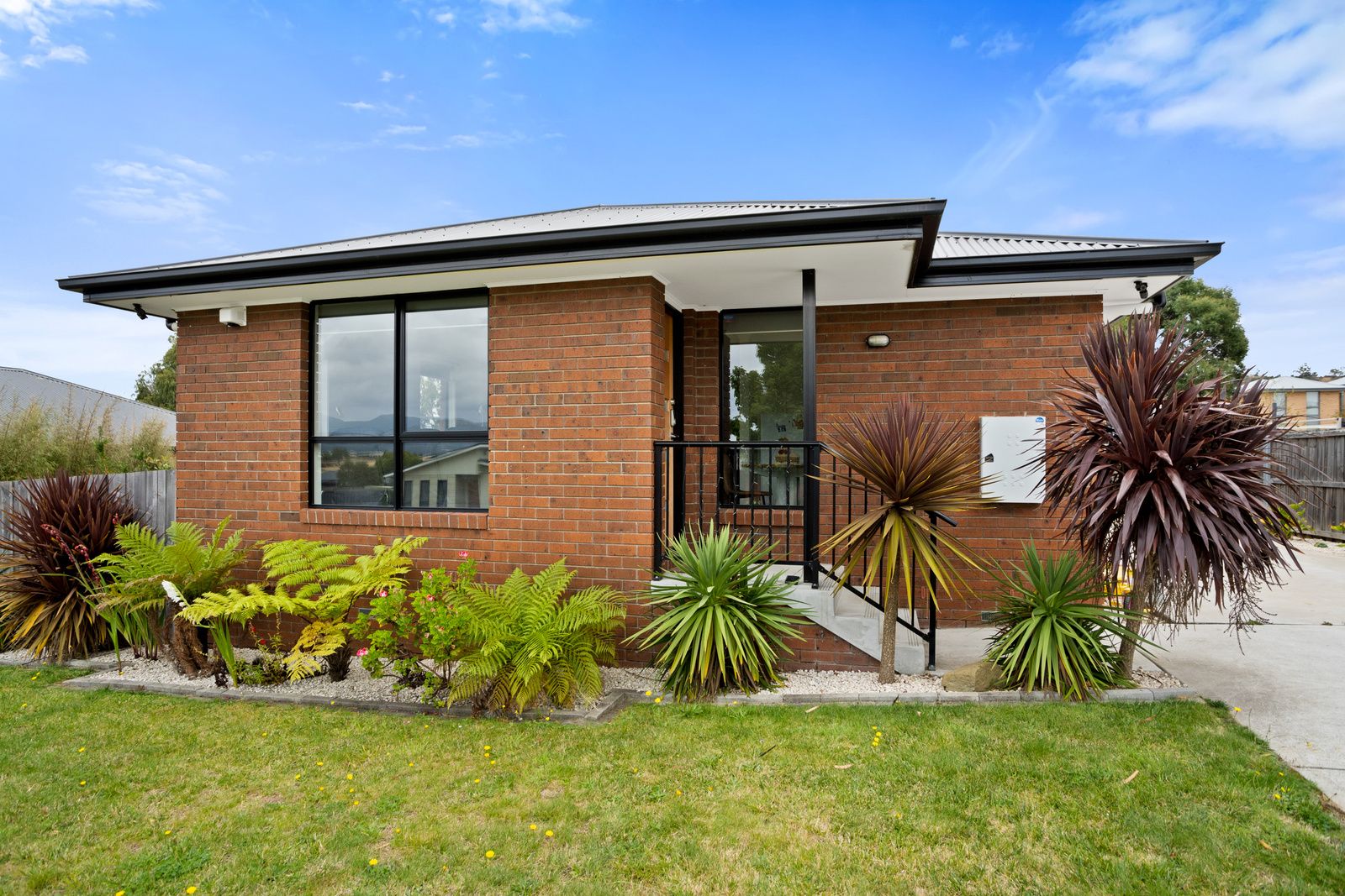 8 Barrob Street, Old Beach TAS 7017 Domain