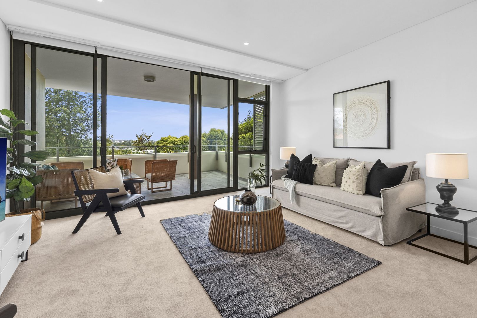 206/4 Sylvan Avenue, Balgowlah NSW 2093, Image 2