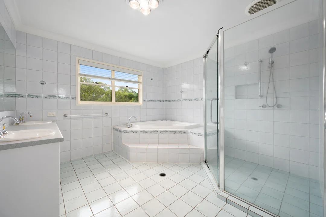 Additional image 8 of 27 Champagne Boulevard, Helensvale QLD 4212