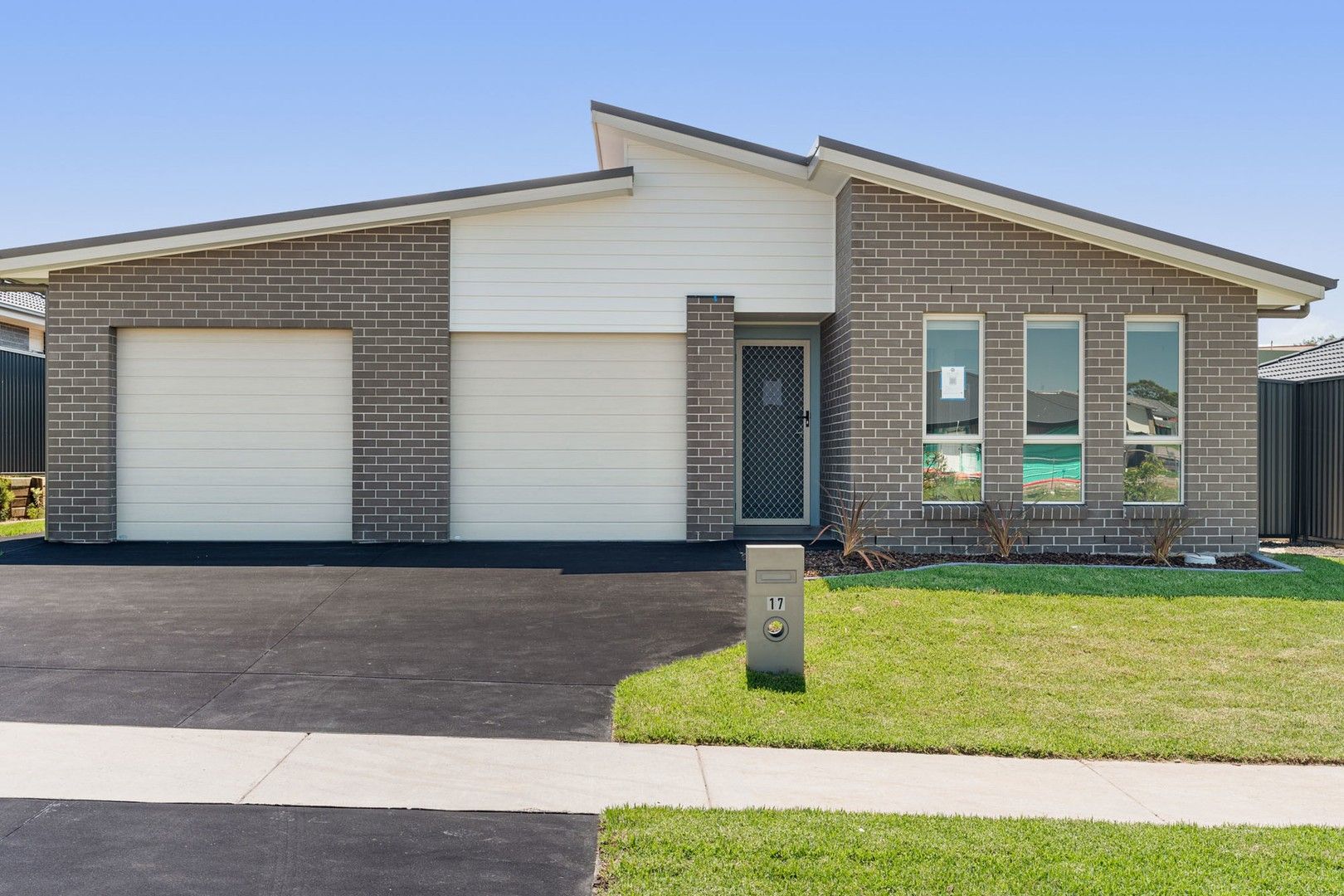 17 Tourmaline Drive, Rutherford NSW 2320 Semidetached For Rent Domain