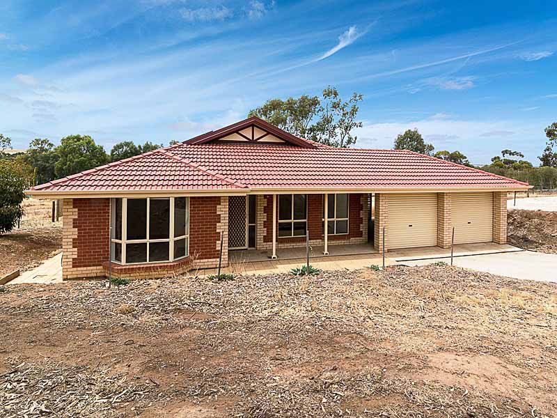 11 Young Road (via Renfrey Road), Kanmantoo SA 5252, Image 0