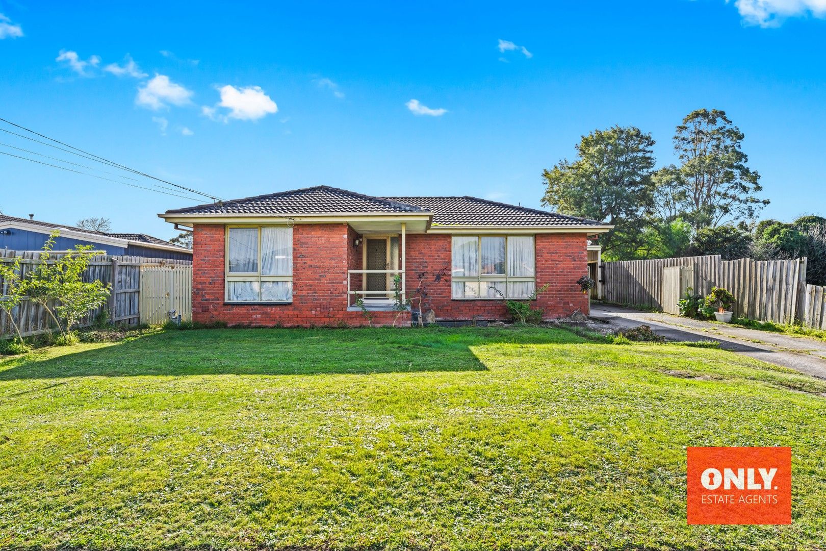 4 bedrooms House in 5 Wauchope Avenue NARRE WARREN VIC, 3805