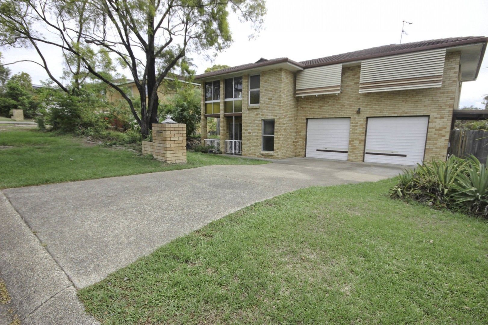 3 bedrooms House in 25 Dangar Street BELMONT QLD, 4153