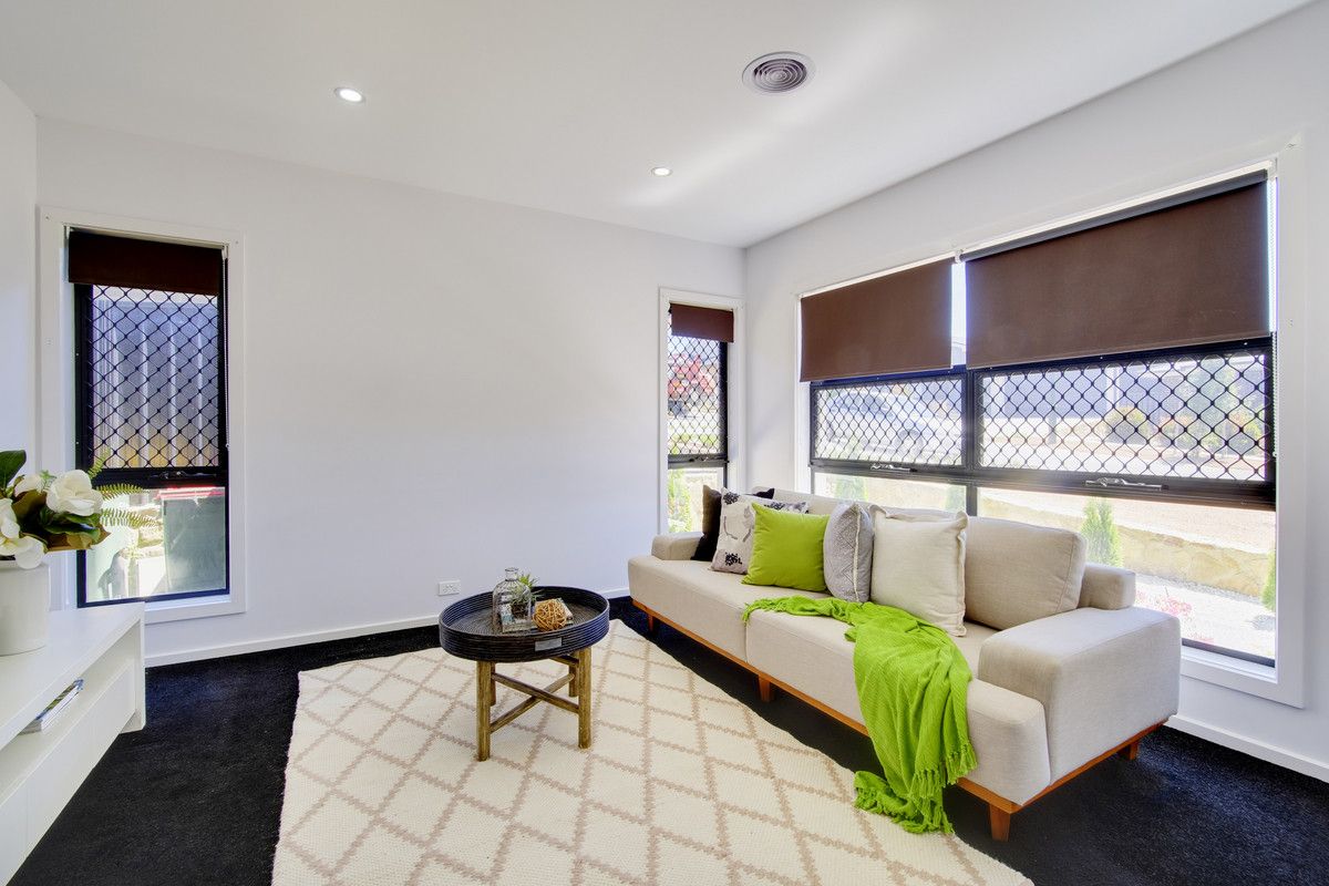 53 Anakie Court, Ngunnawal ACT 2913, Image 1