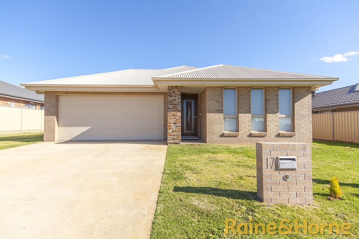 4 bedrooms House in 17 Fairview Street DUBBO NSW, 2830