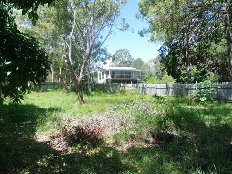 16 Alexander Street, Macleay Island QLD 4184, Image 2