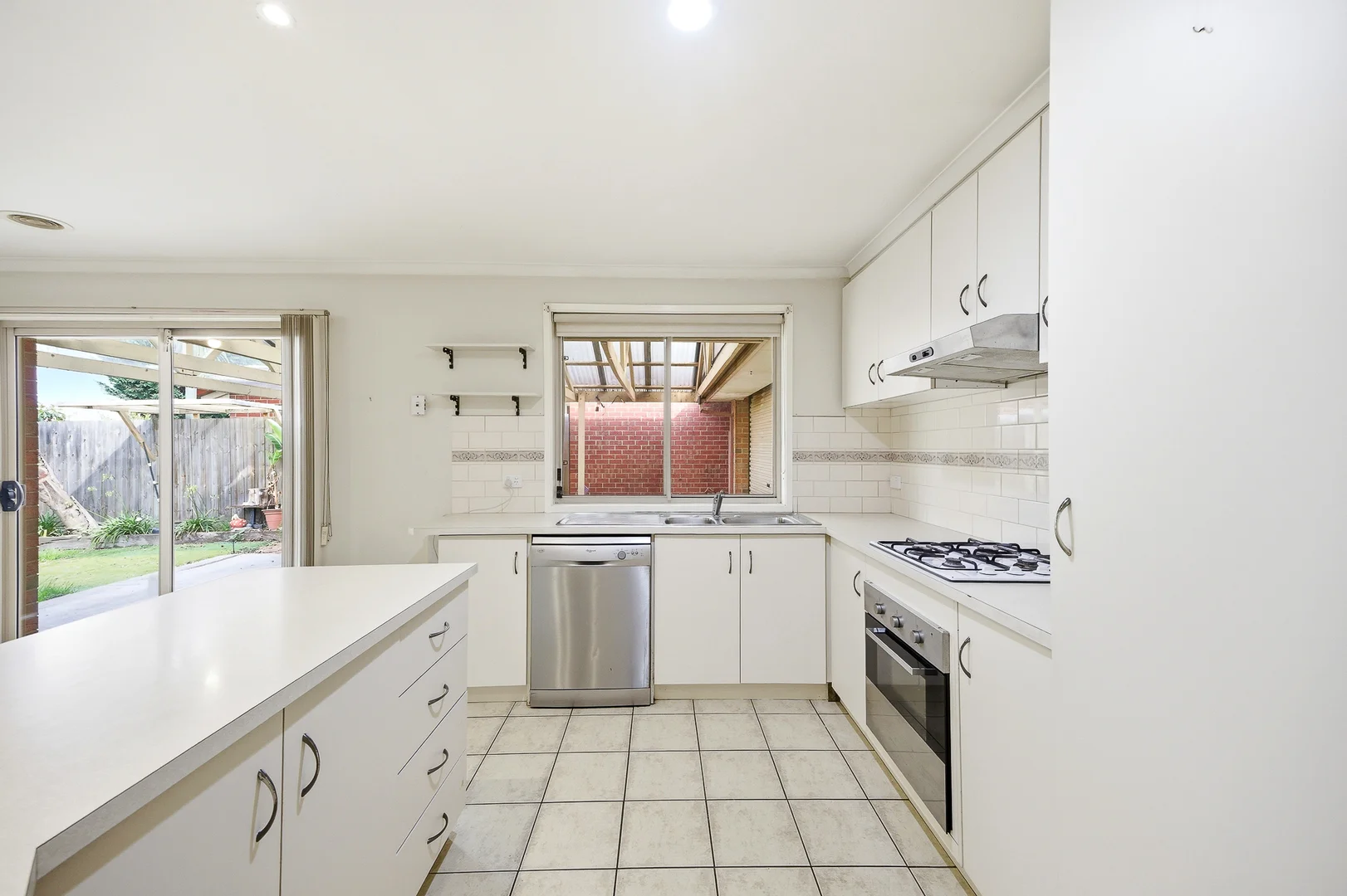 Additional image 17 of 10 Millbank Place, Cranbourne VIC 3977