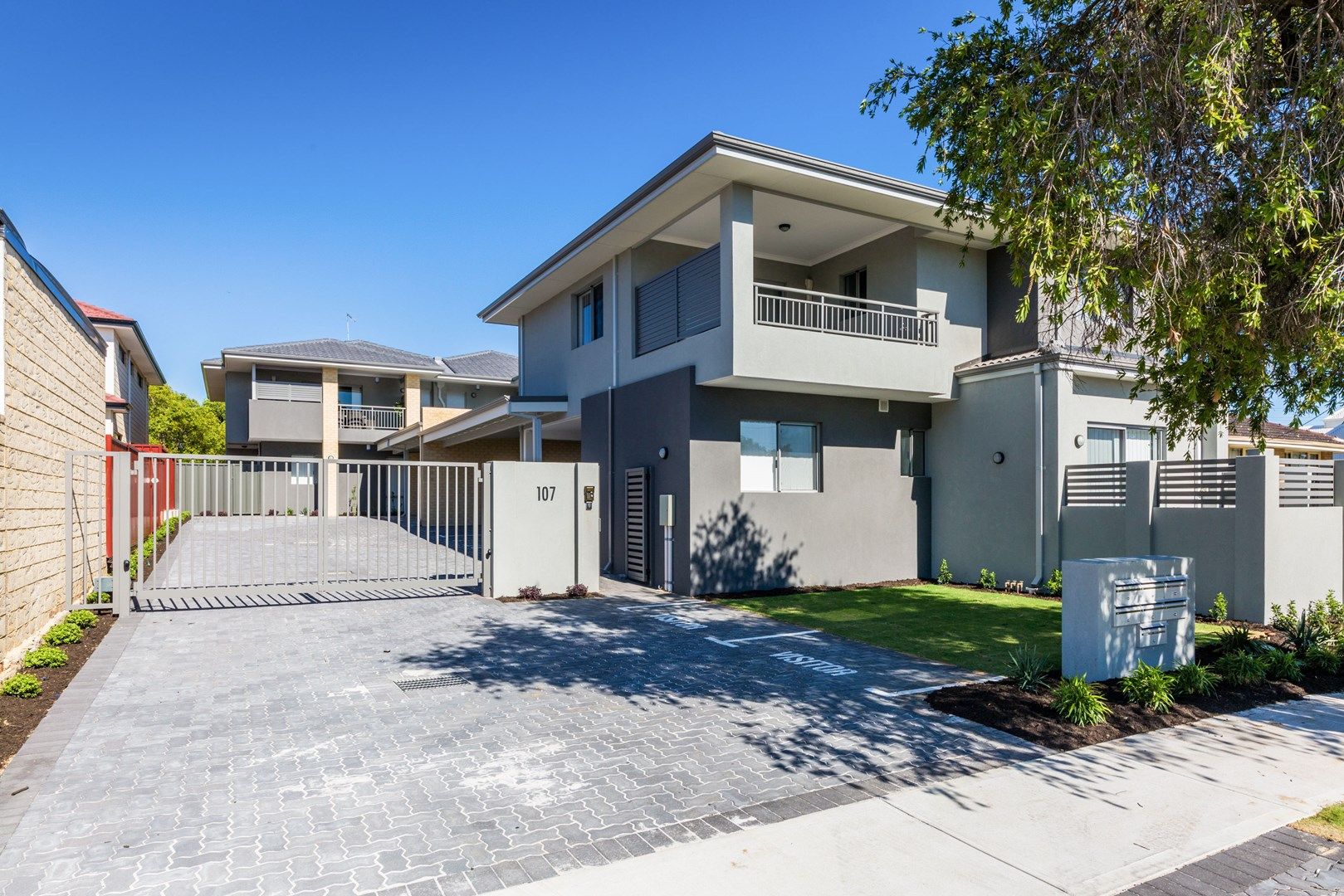 1/107 Odin Road, Innaloo WA 6018, Image 0