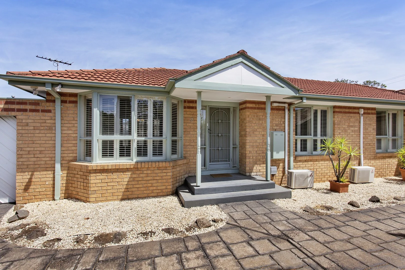 2/242 Koornang Road, Carnegie VIC 3163