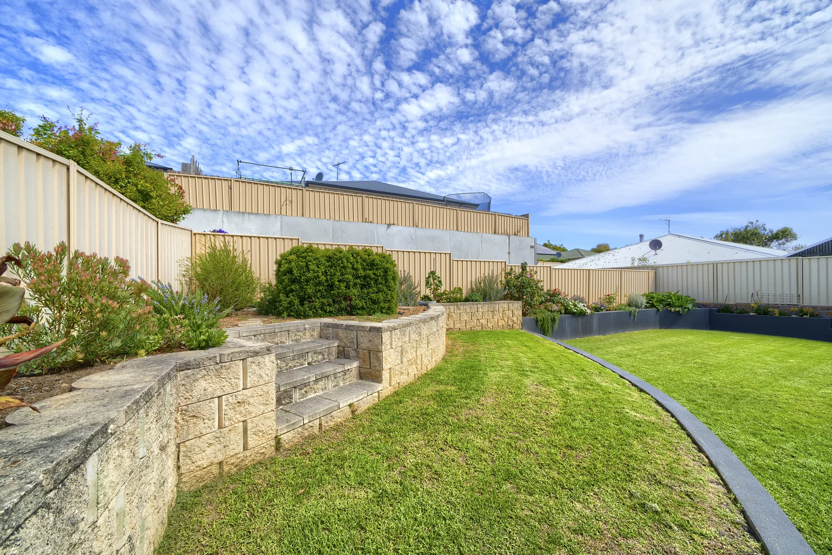 Additional image 21 of 4 Pyrus Gardens, Yakamia WA 6330