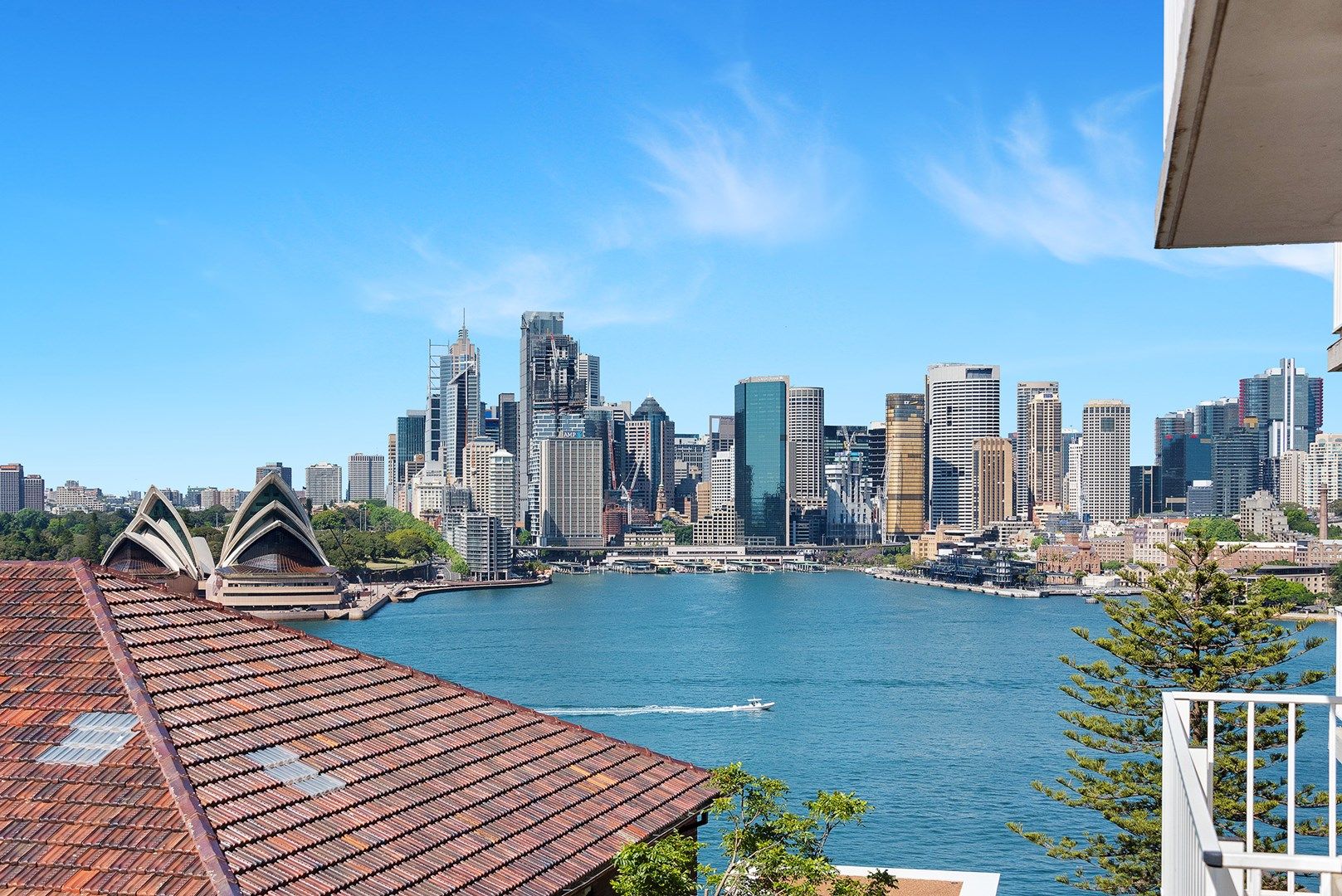 2 bedrooms Apartment / Unit / Flat in 511/57 Upper Pitt Street KIRRIBILLI NSW, 2061