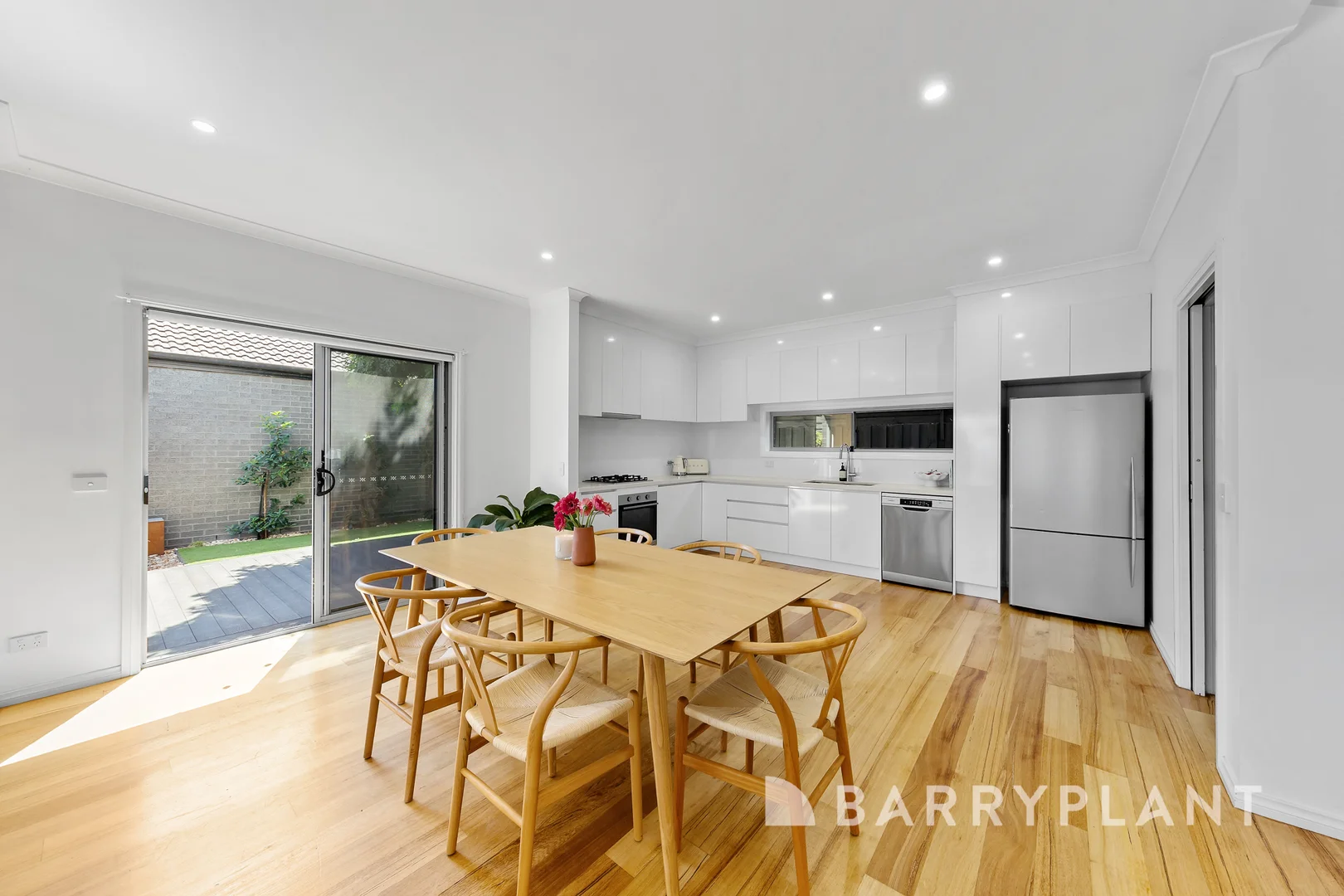 Additional image 7 of 2/39 Glendenning Street, St Albans VIC 3021