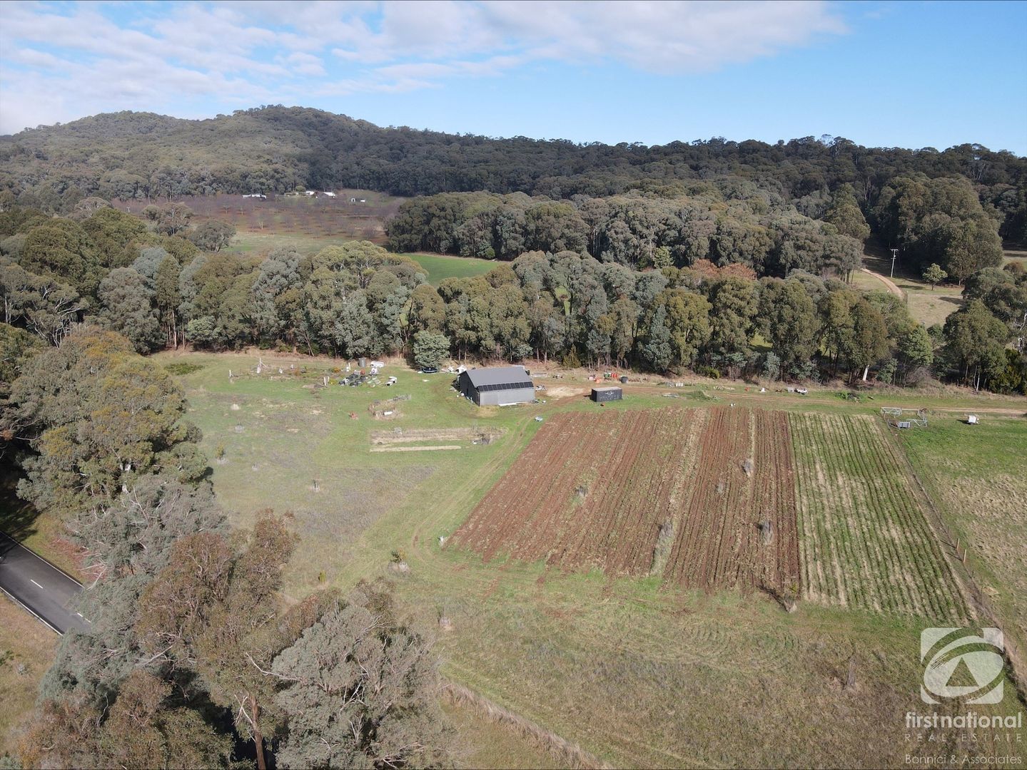 261 Old Stanley Road, Beechworth VIC 3747, Image 1