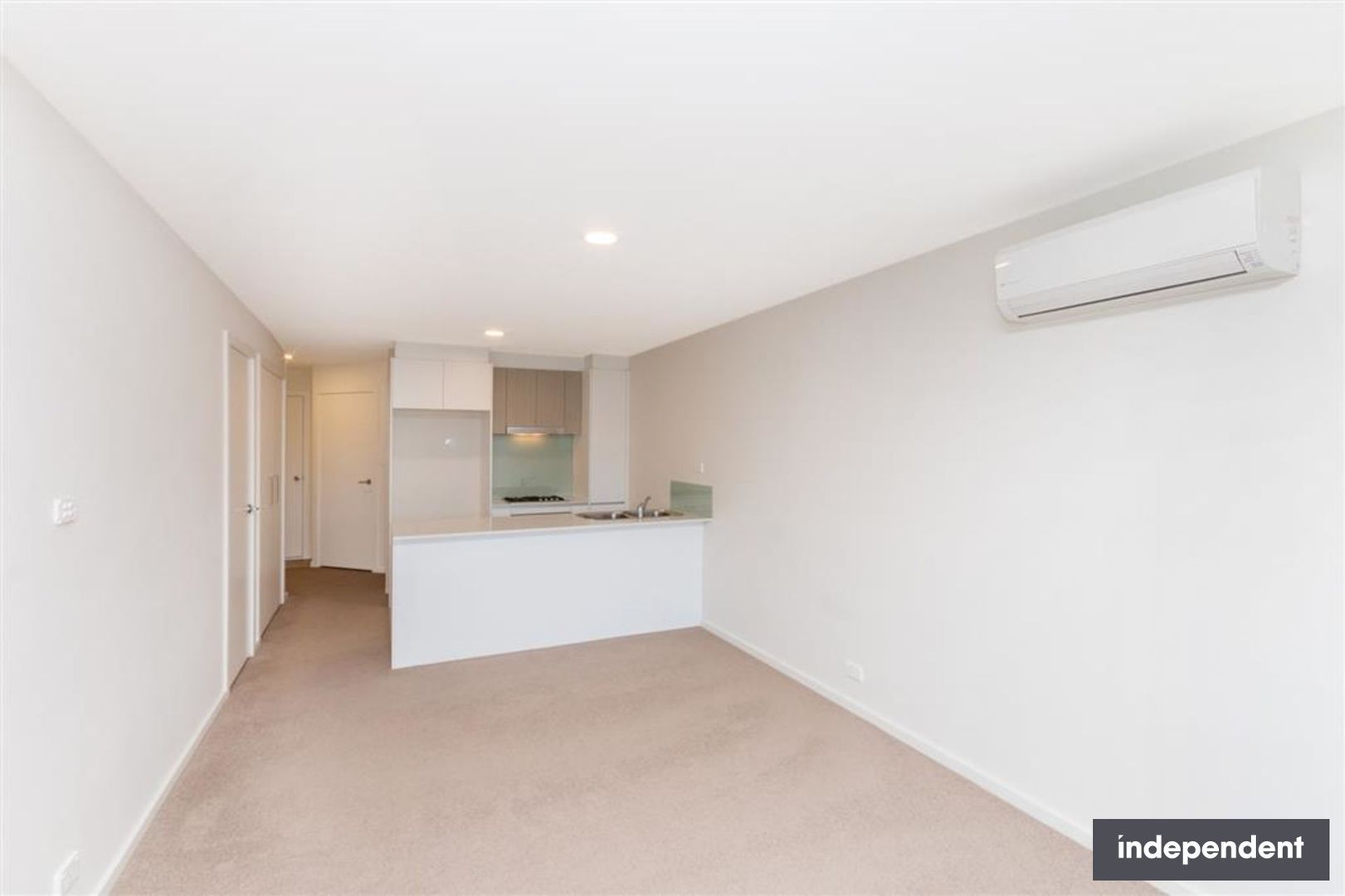 17/41 Pearlman Street, Coombs ACT 2611, Image 2