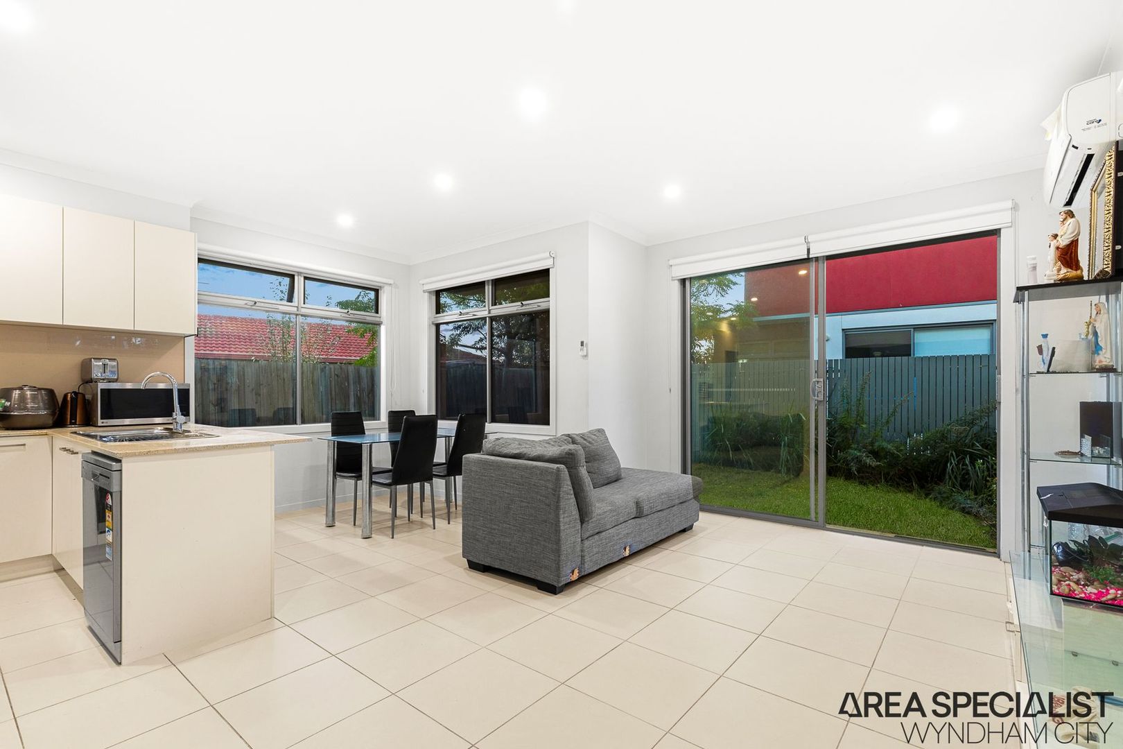 26/55B Oakwood Road, Albanvale VIC 3021, Image 2