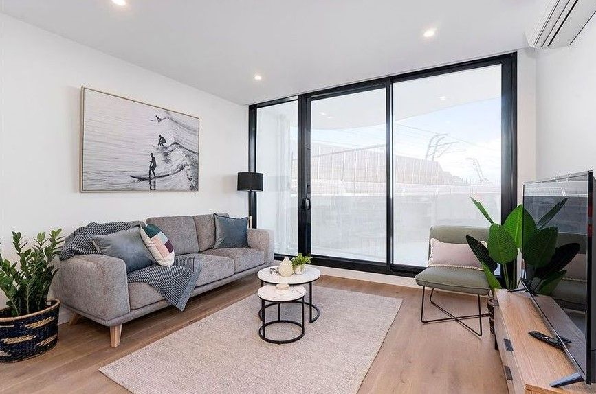 2 bedrooms Apartment / Unit / Flat in  CARNEGIE VIC, 3163