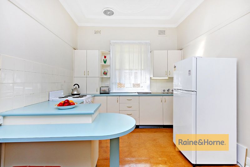 4/7 Gower Street, SUMMER HILL NSW 2130, Image 1