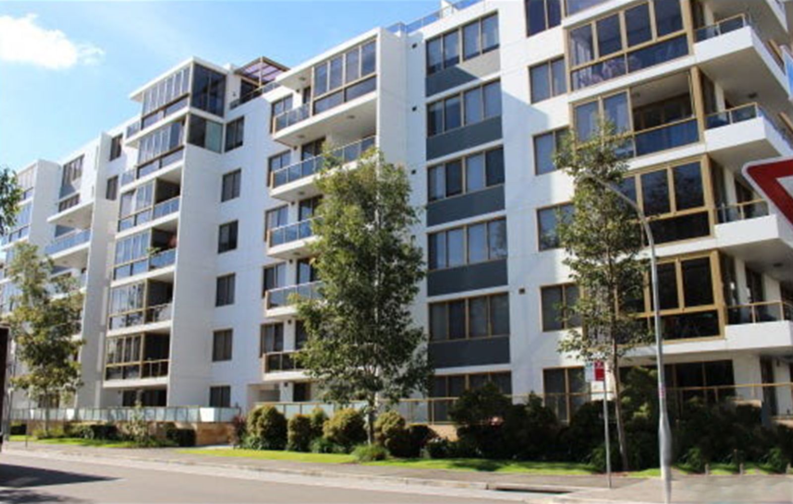 2 bedrooms Apartment / Unit / Flat in 718/89 Shoreline Drive RHODES NSW, 2138