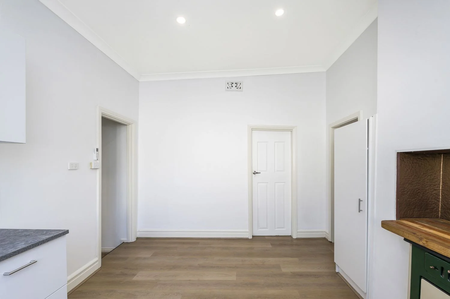 Additional image 12 of 6 Fifth Road, Armadale WA 6112