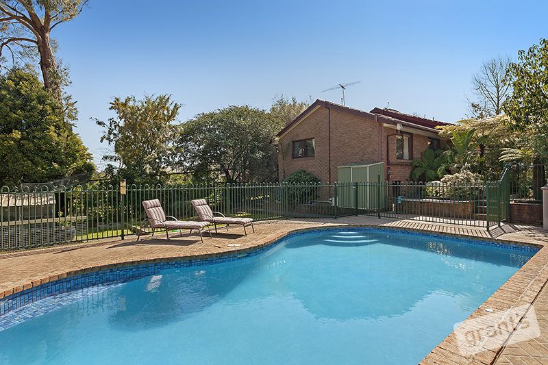 1 Grant Court, Beaconsfield Upper VIC 3808, Image 2